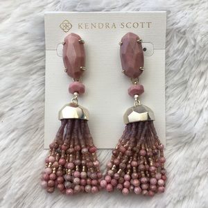 Kendra Scott dove Earrings nwt